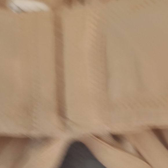 Ellen Tracy Cream Full Coverage Bra - Picture 4 of 5